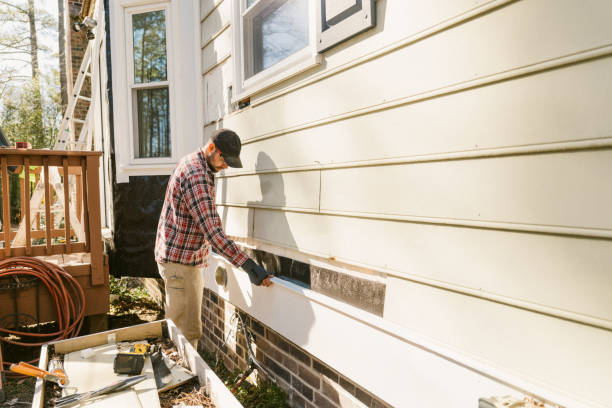 Trusted Siding Repair service in Greenwood, IN - Creative Siding